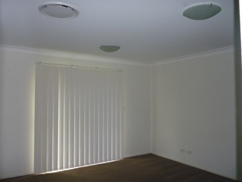 30 Aquila Street, Redland Bay QLD 4165