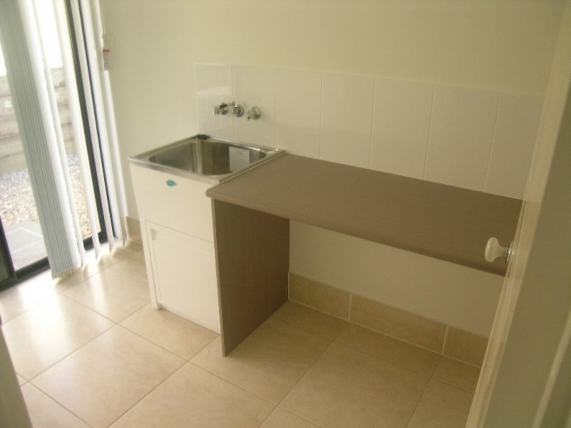 28 Aquila Street, Redland Bay QLD 4165