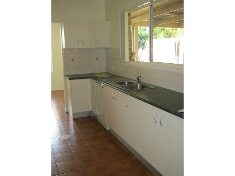 31 Skinner Avenue, Wellington Point QLD 4160