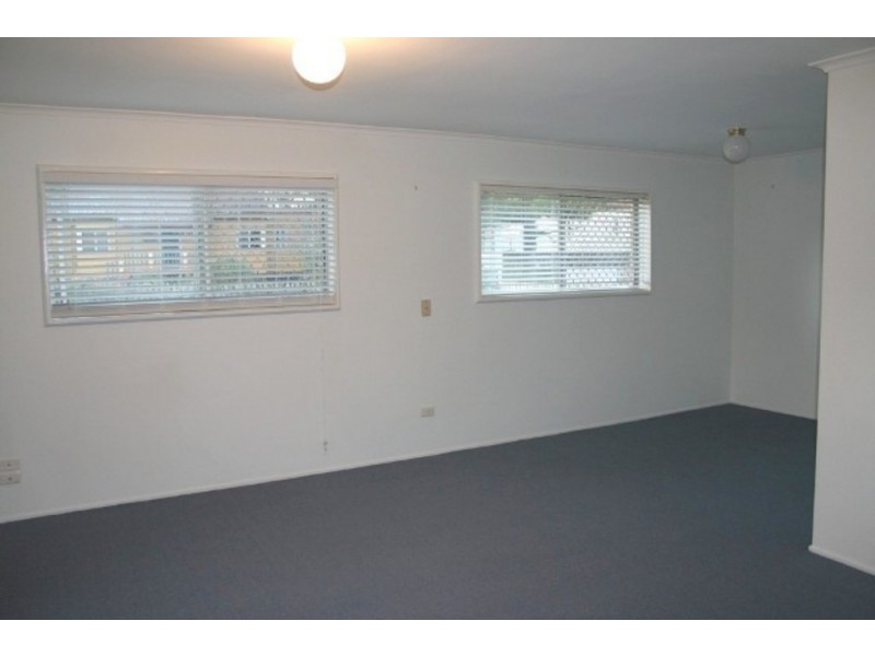 69 London Street, Eight Mile Plains QLD 4113