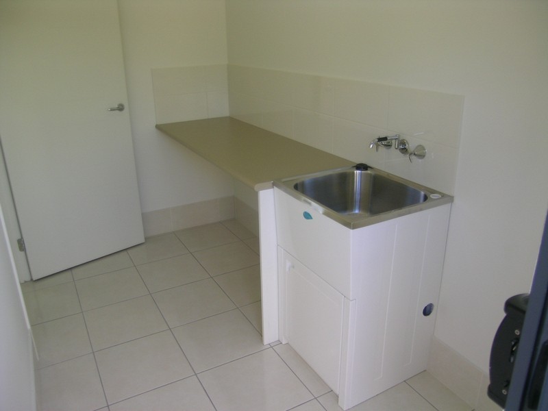 176 Waterloo street, Cleveland QLD 4163