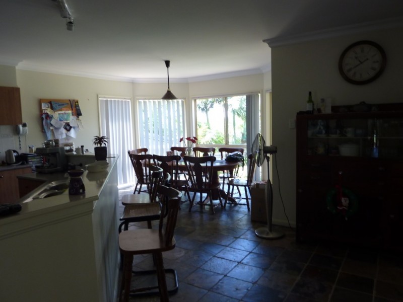 10 Queensbury Crt, Wellington Point QLD 4160