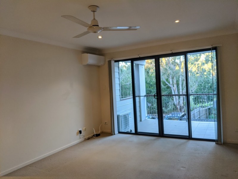 15/8-18 Bailey Road, Birkdale QLD 4159