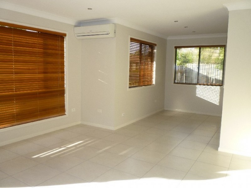 5 Rofail Court, Thorneside QLD 4158