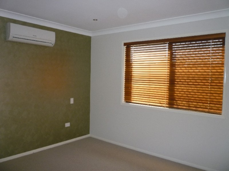 5 Rofail Court, Thorneside QLD 4158