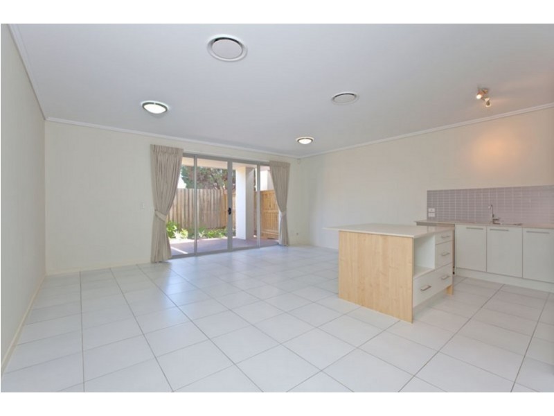 9/62-64 Island Street, Cleveland QLD 4163