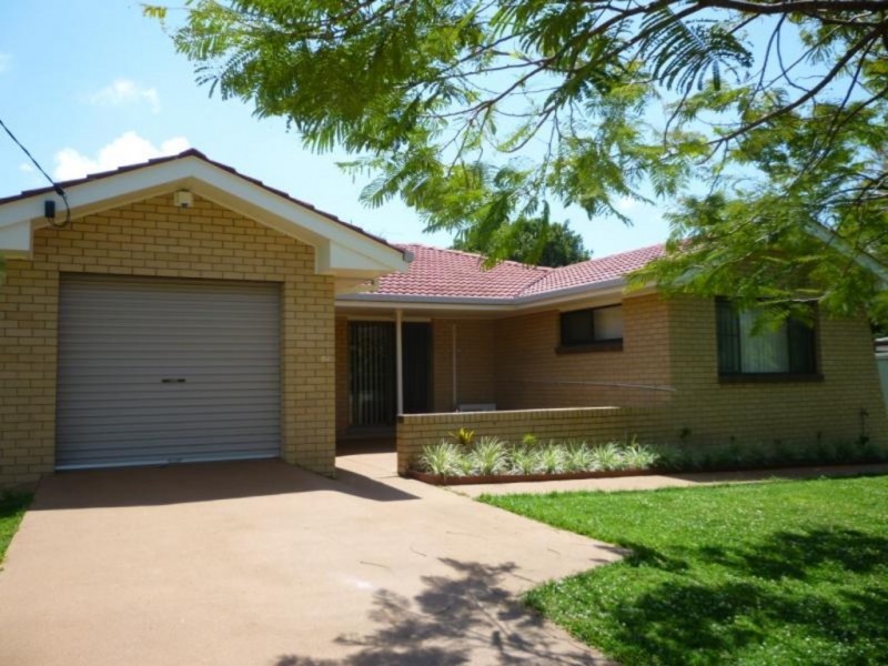 10 Valantine Road, Birkdale QLD 4159