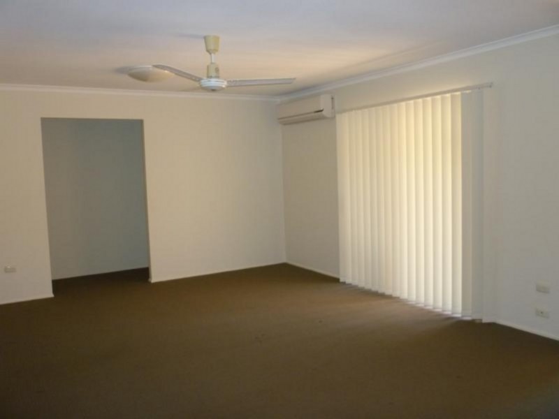 10 Valantine Road, Birkdale QLD 4159