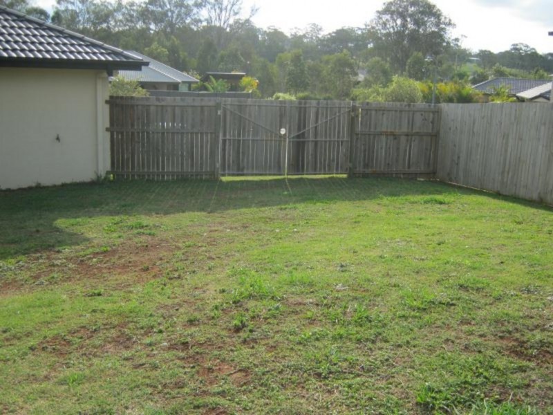 3 Stella Court, Redland Bay QLD 4165