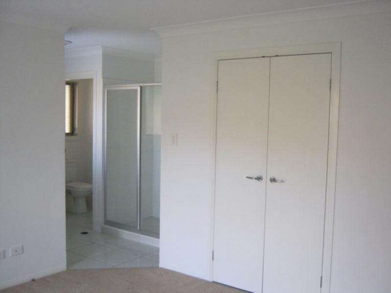3 Stella Court, Redland Bay QLD 4165