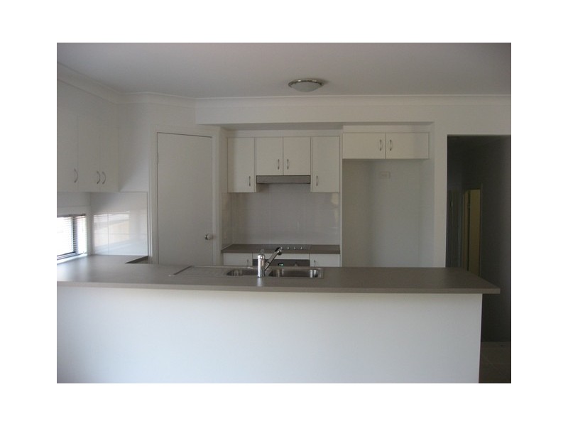 1/124 Beach Street, Cleveland QLD 4163