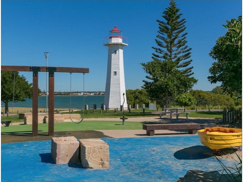 1/124 Beach Street, Cleveland QLD 4163