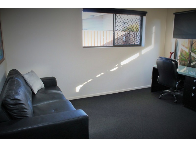 1/19 Henry Street, Thorneside QLD 4158