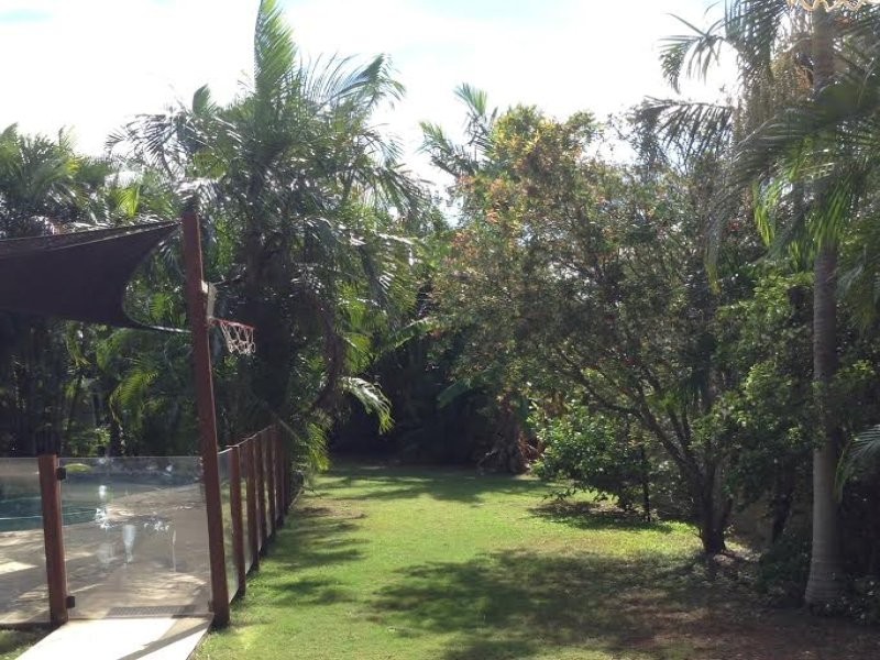 17 Glenora Street, Wynnum QLD 4178