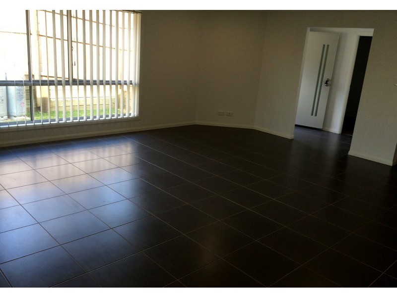 2/31 Riley Peter Place, Cleveland QLD 4163