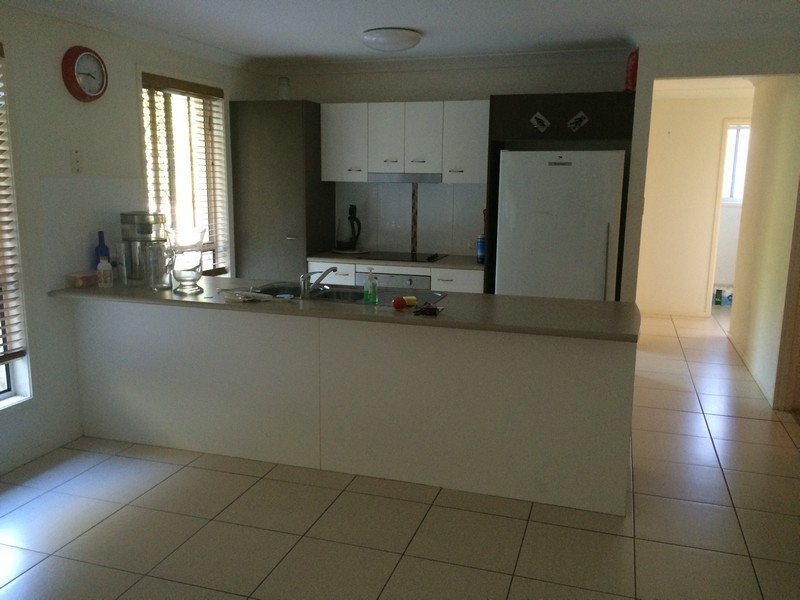29 Green Place, Redland Bay QLD 4165