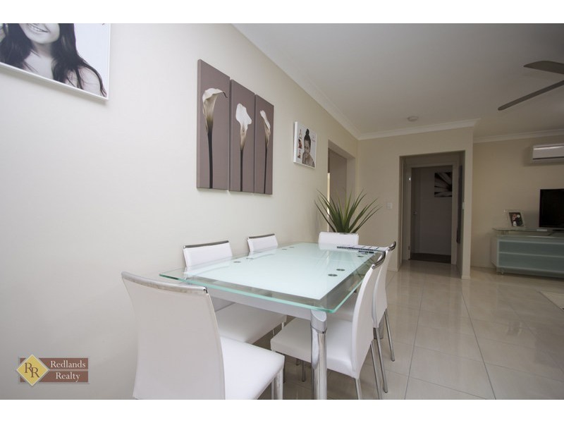 76 Macdonald Street, Lota QLD 4179