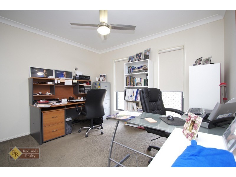76 Macdonald Street, Lota QLD 4179