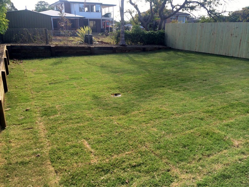 13 Dart Street, Redland Bay QLD 4165