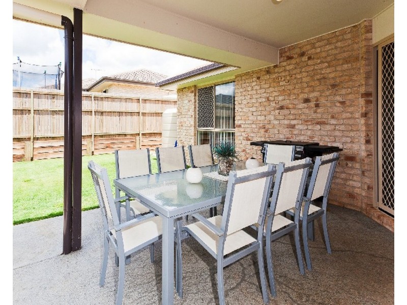 21 Pentecost Place, Redland Bay QLD 4165