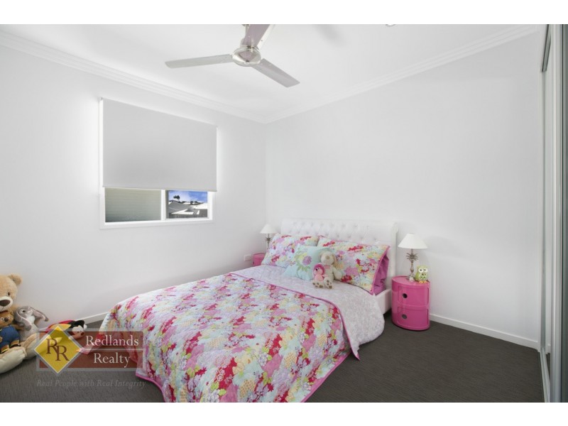 10 Sandalwood Street, Thornlands QLD 4164