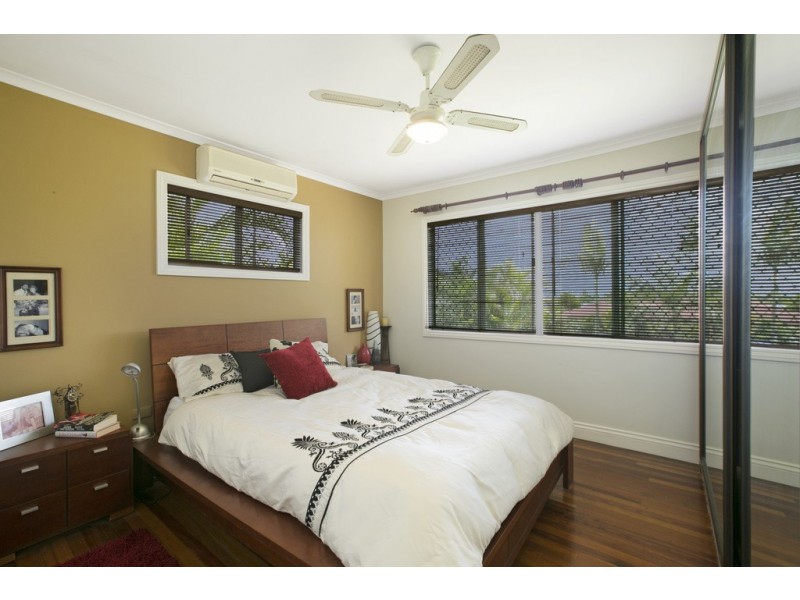 105 Bailey Road, Birkdale QLD 4159