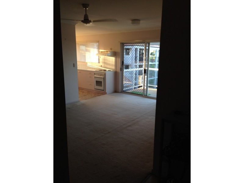 10/12 Queen Street, Cleveland QLD 4163