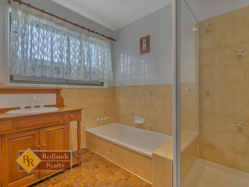 9 Christina Street, Wellington Point QLD 4160