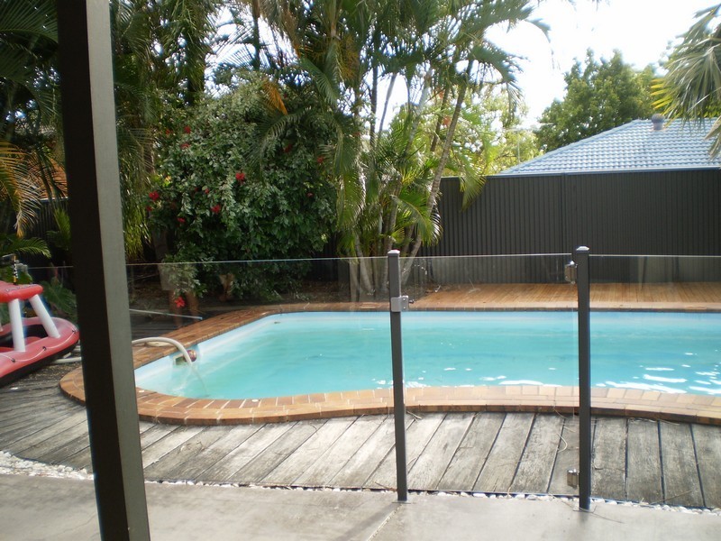 4 Parnka Street, Wellington Point QLD 4160