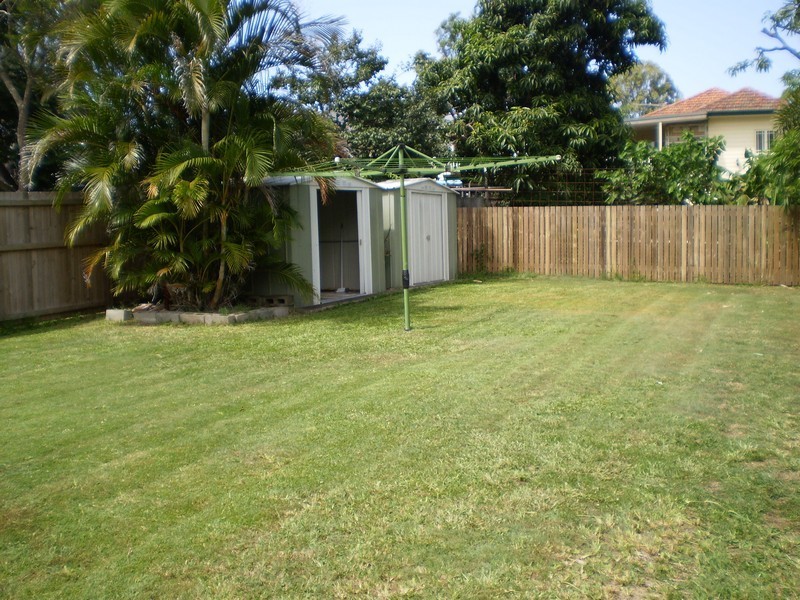 102 Queens Esplanade, Thorneside QLD 4158