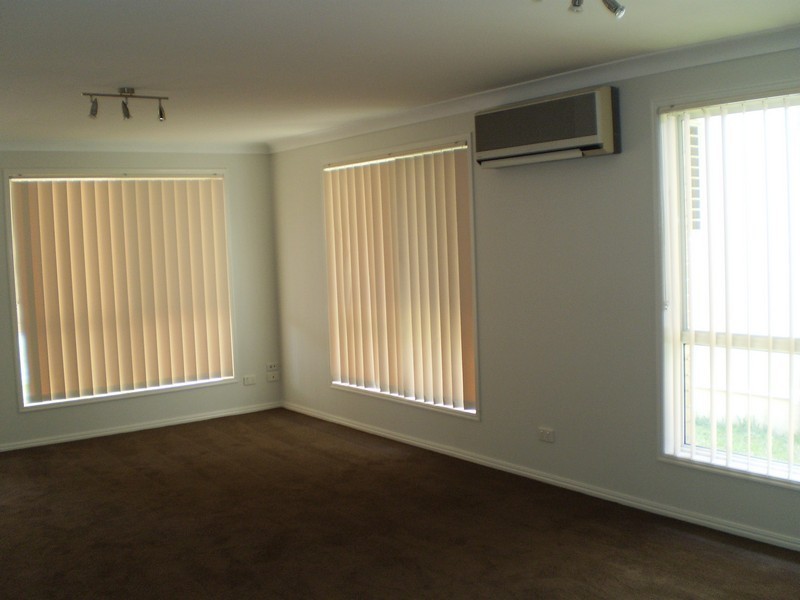 102 Queens Esplanade, Thorneside QLD 4158