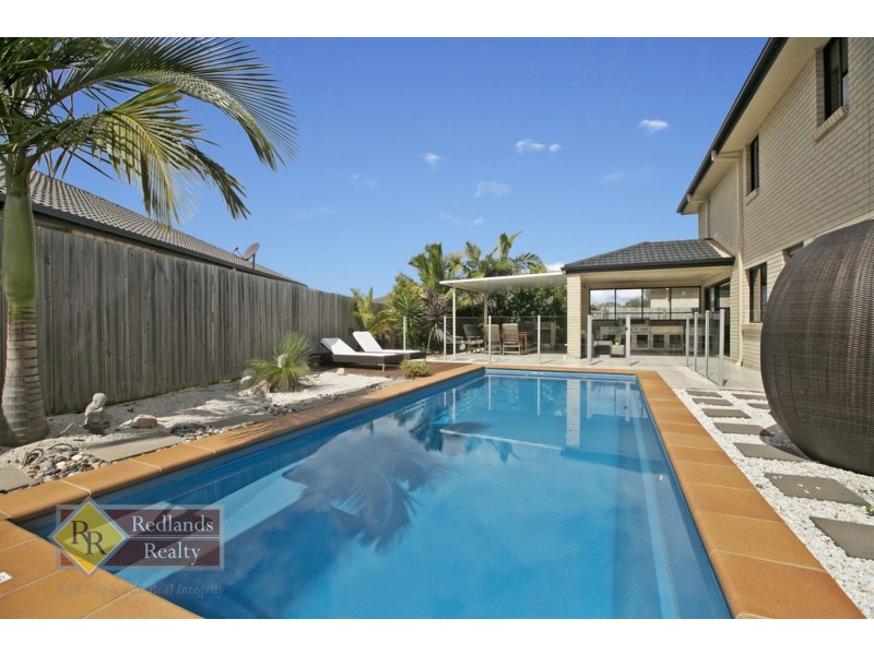 16 Coachwood Street, Redland Bay QLD 4165