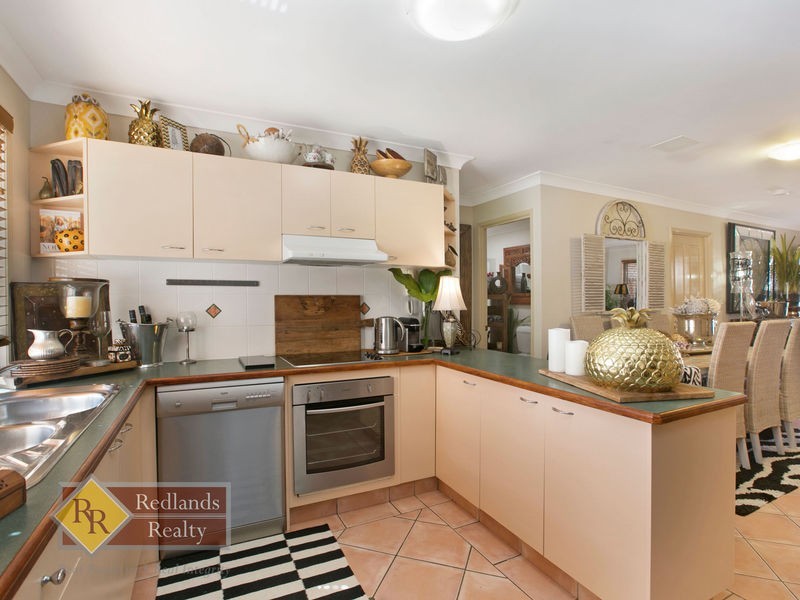 15-180/186 Middle Street, Cleveland QLD 4163