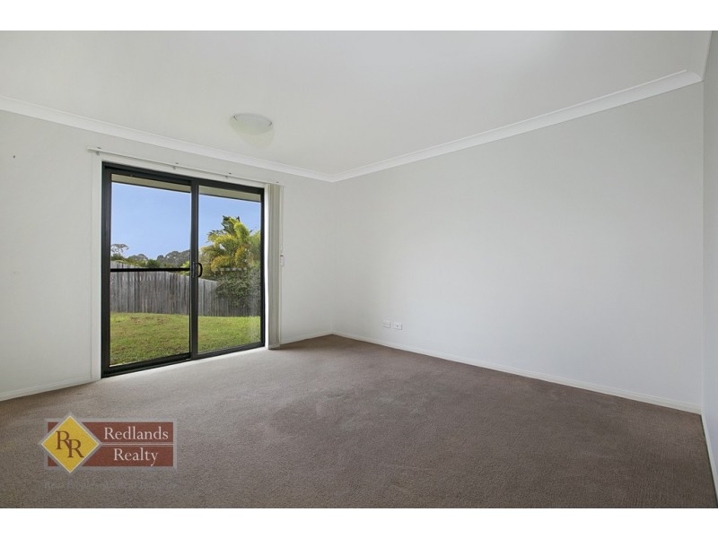 30 Aquila Street, Redland Bay QLD 4165