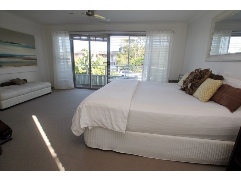 32 Bayview Street, Wellington Point QLD 4160