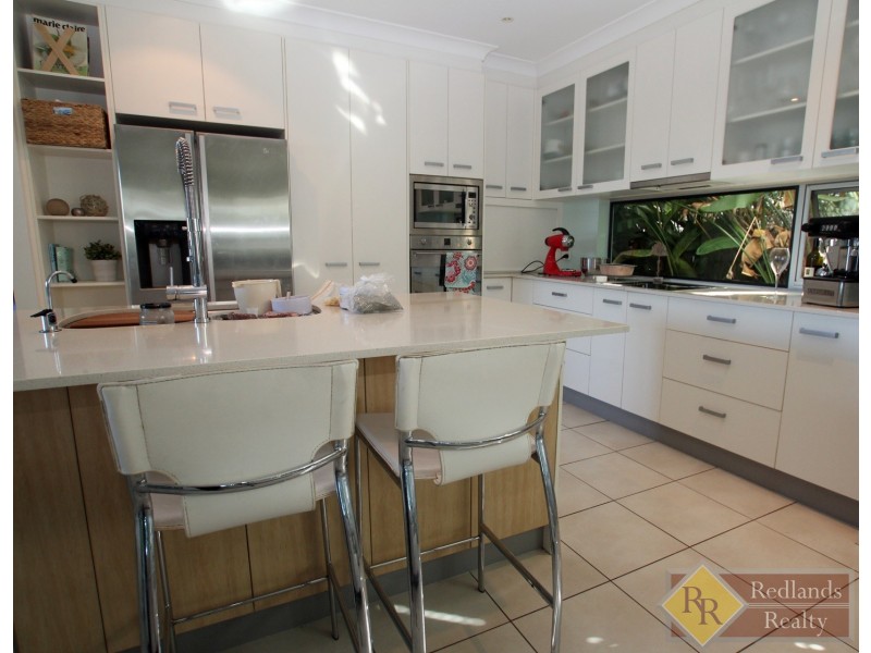 32 Bayview Street, Wellington Point QLD 4160
