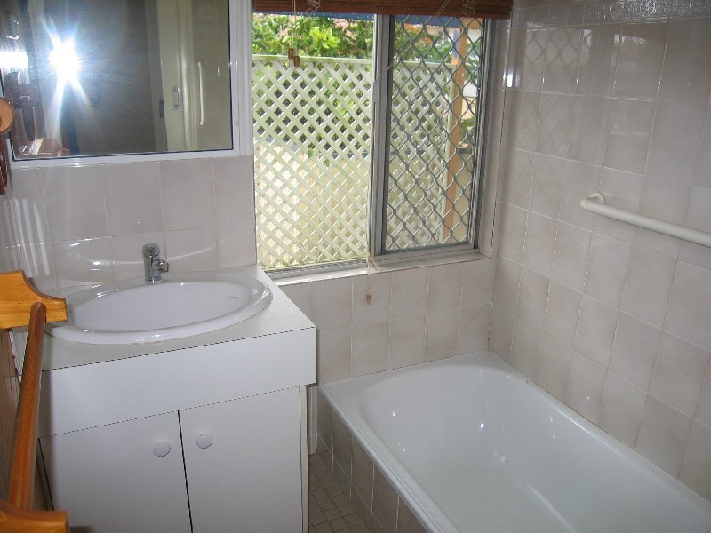111 Cavell Street, Birkdale QLD 4159