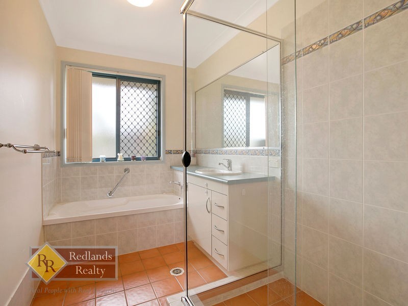 9 Kerry Close, Wellington Point QLD 4160