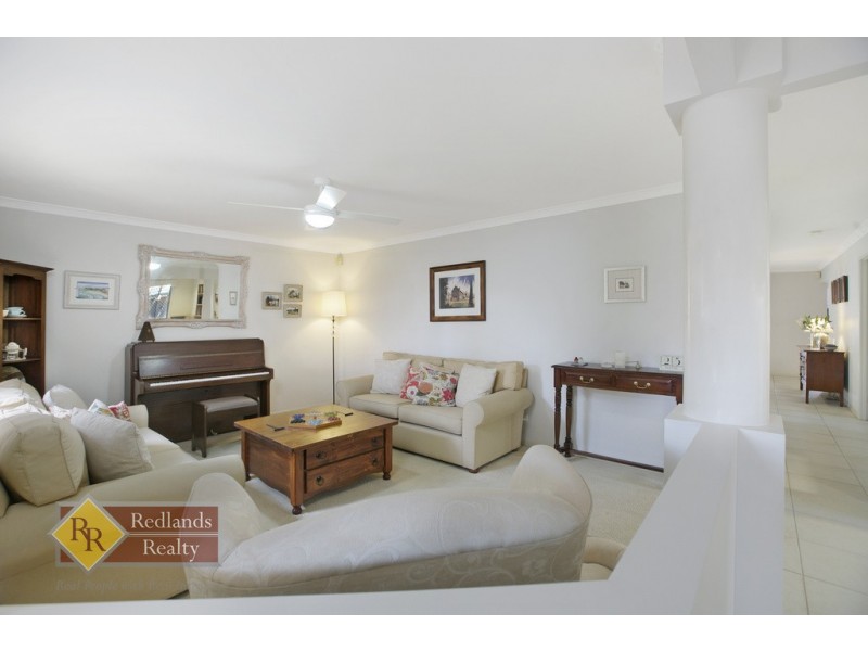 9 Marcel Place, Wellington Point QLD 4160