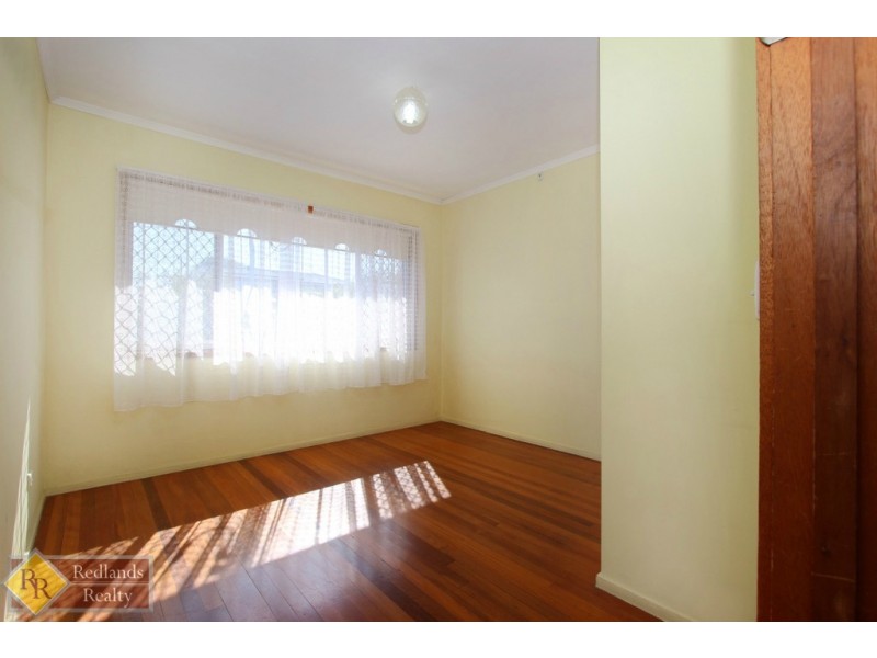 6 Ikana Court, Southport QLD 4215