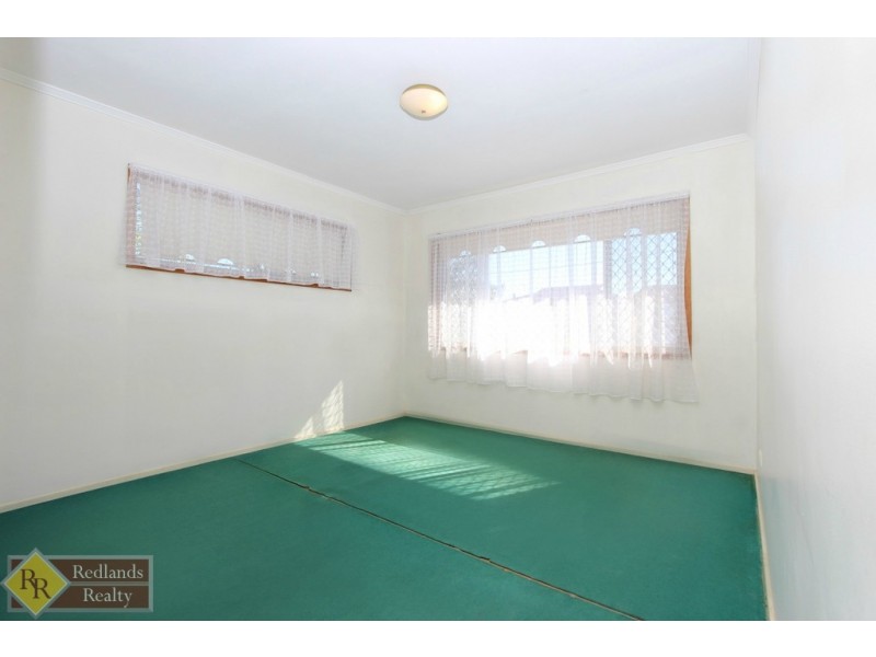 6 Ikana Court, Southport QLD 4215