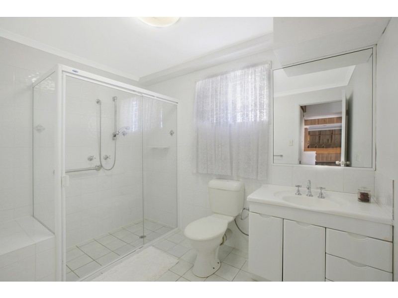 4 Patrick Street, Cleveland QLD 4163