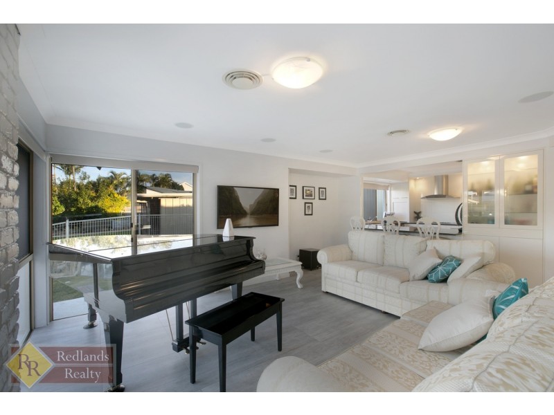 1 Keel Street, Birkdale QLD 4159