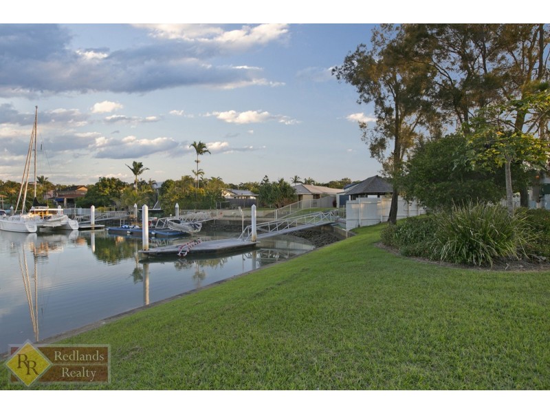 1 Keel Street, Birkdale QLD 4159