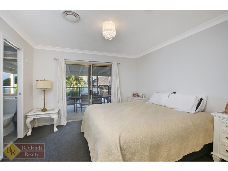 1 Keel Street, Birkdale QLD 4159