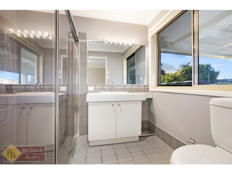 1 Keel Street, Birkdale QLD 4159