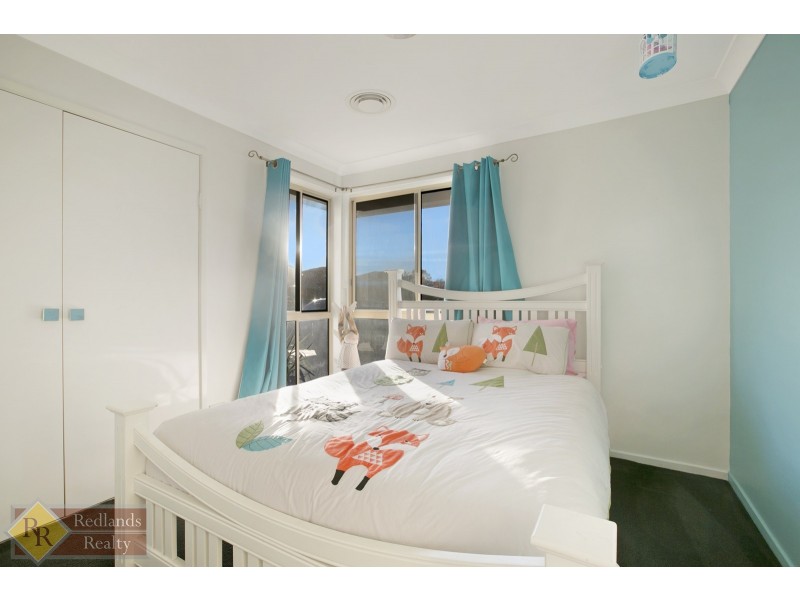 1 Keel Street, Birkdale QLD 4159