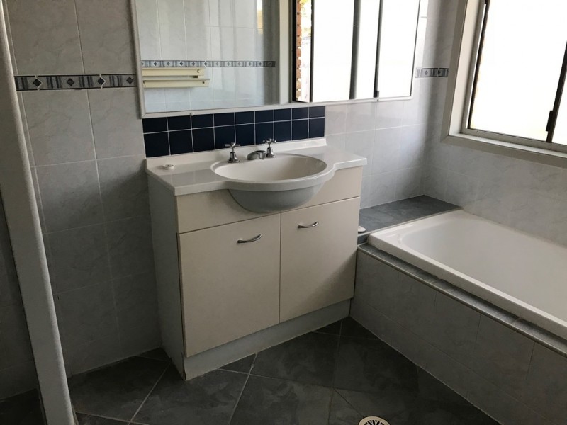 4 Troutbeck Court, Alexandra Hills QLD 4161