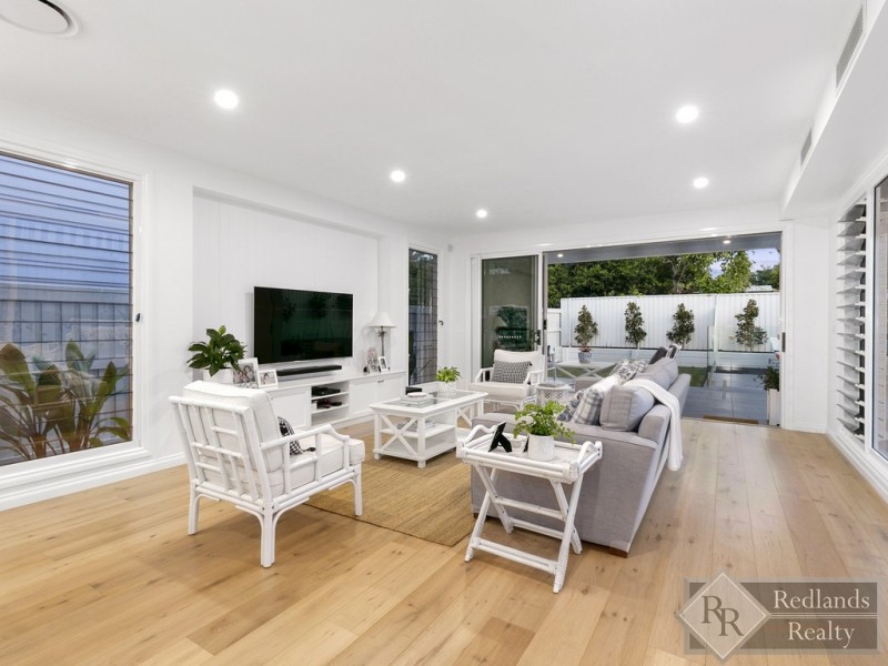 11 Bayview Street, Wellington Point QLD 4160