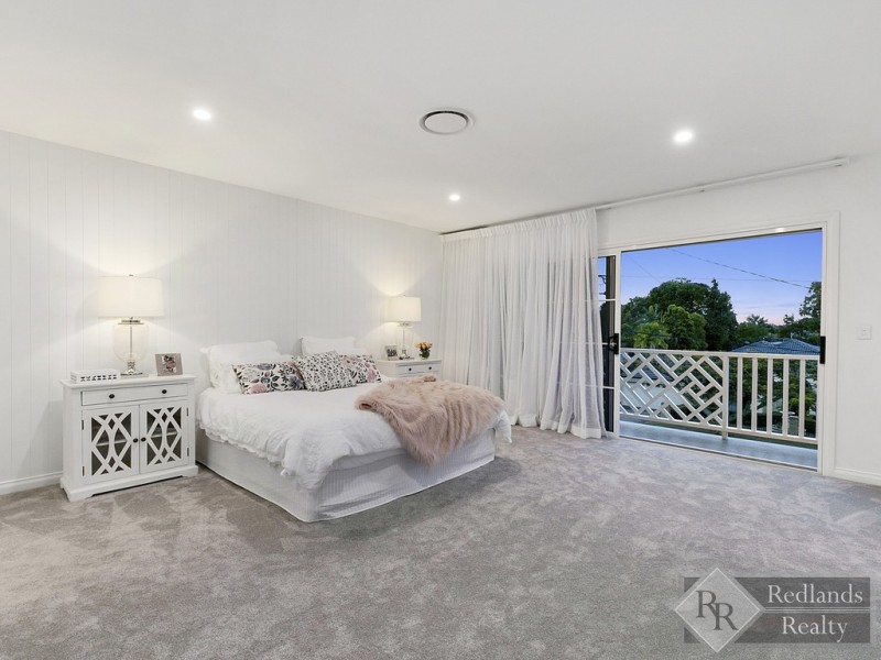 11 Bayview Street, Wellington Point QLD 4160